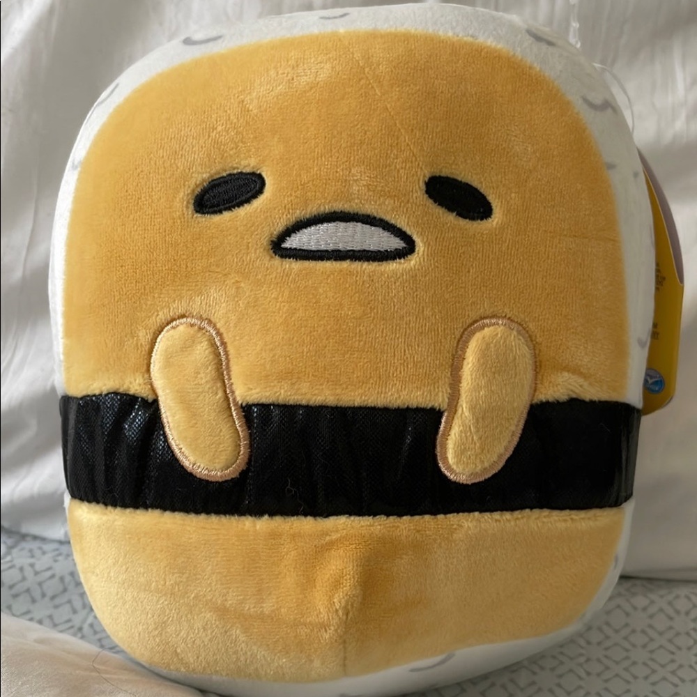 Squishmallow Gudetama sushi